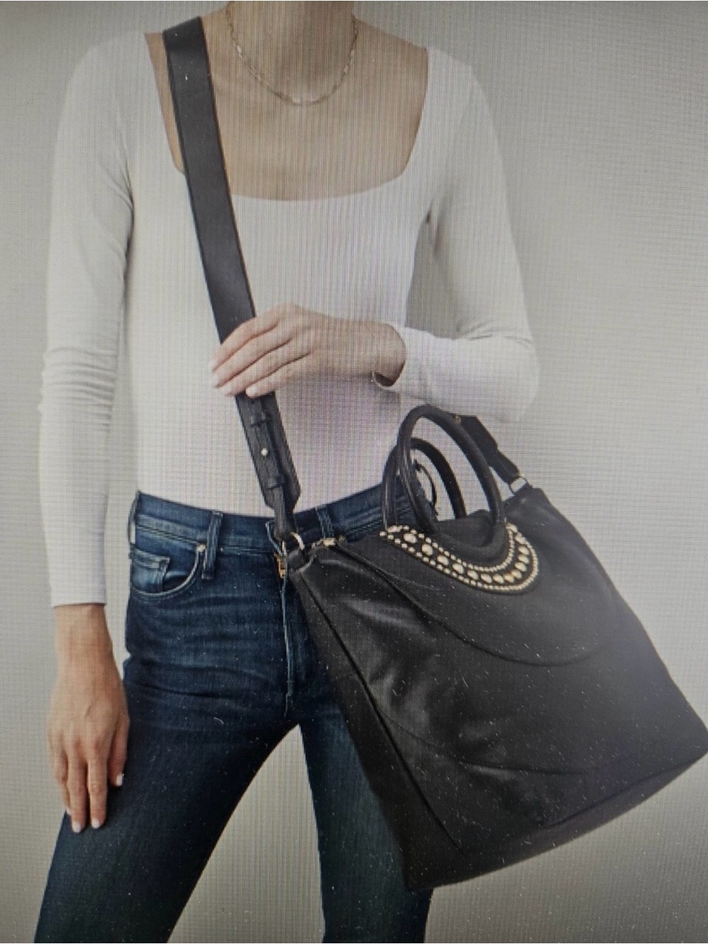 HOBO INTERNATIONAL MAGGIE SATCHEL CROSSBODY LEATHER STUD TOP HANDLE BLACK